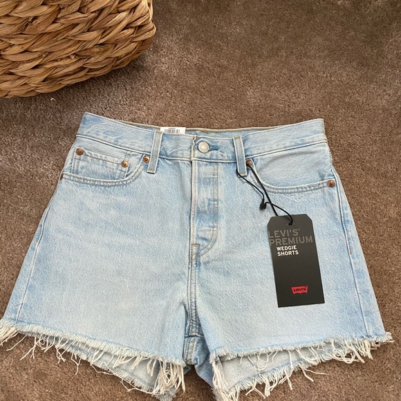 Sold !! - Picture 2 of 3